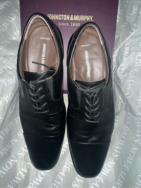 Johnston & Murphy Black Leather Cap-Toe Derby Shoes